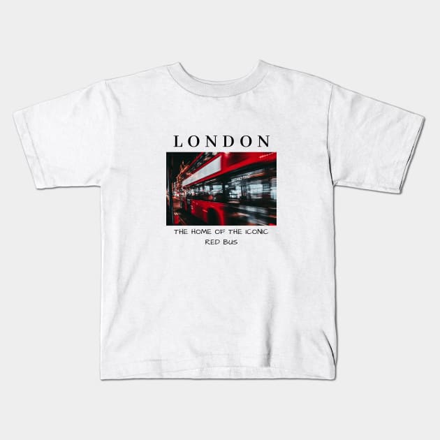 London Souvenir Merchandise - Tees | Mugs | Pillows | Masks | Magnets Kids T-Shirt by Artistio